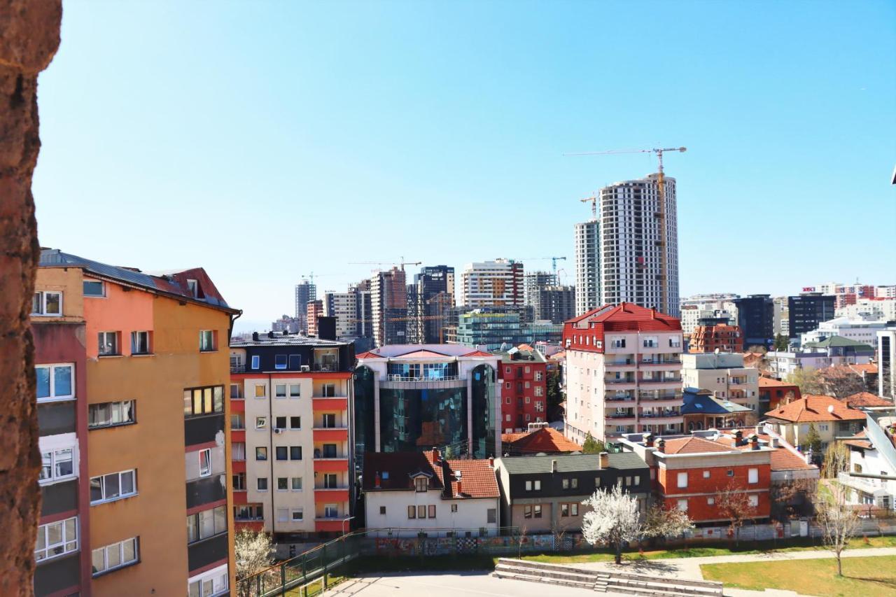 Central View Apartment Пристина Екстериор снимка
